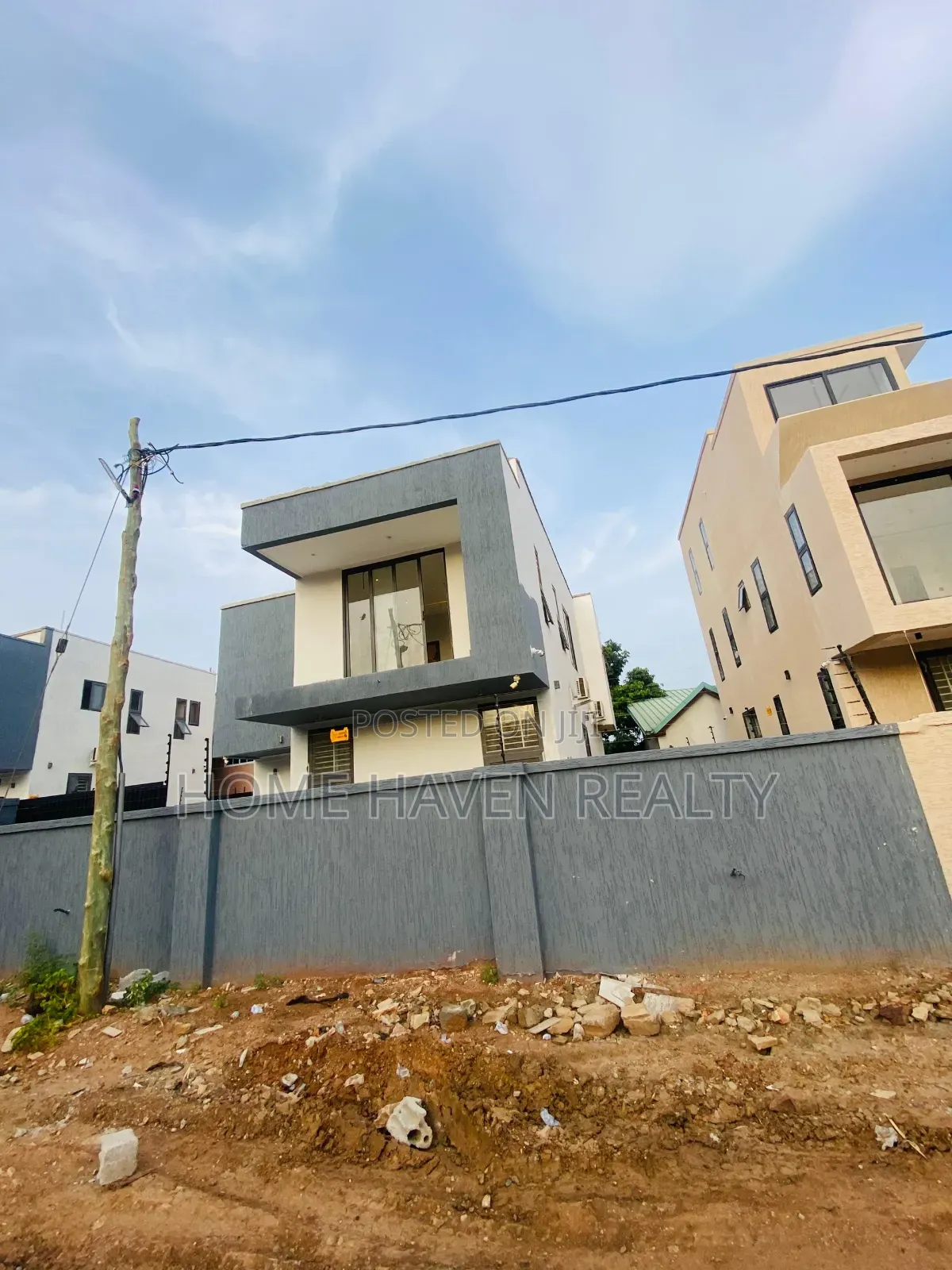 4bdrm House in Spintex Hfc 18, Baatsona Total for sale
