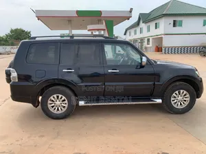 Mistubishi Pajaro for Rental
