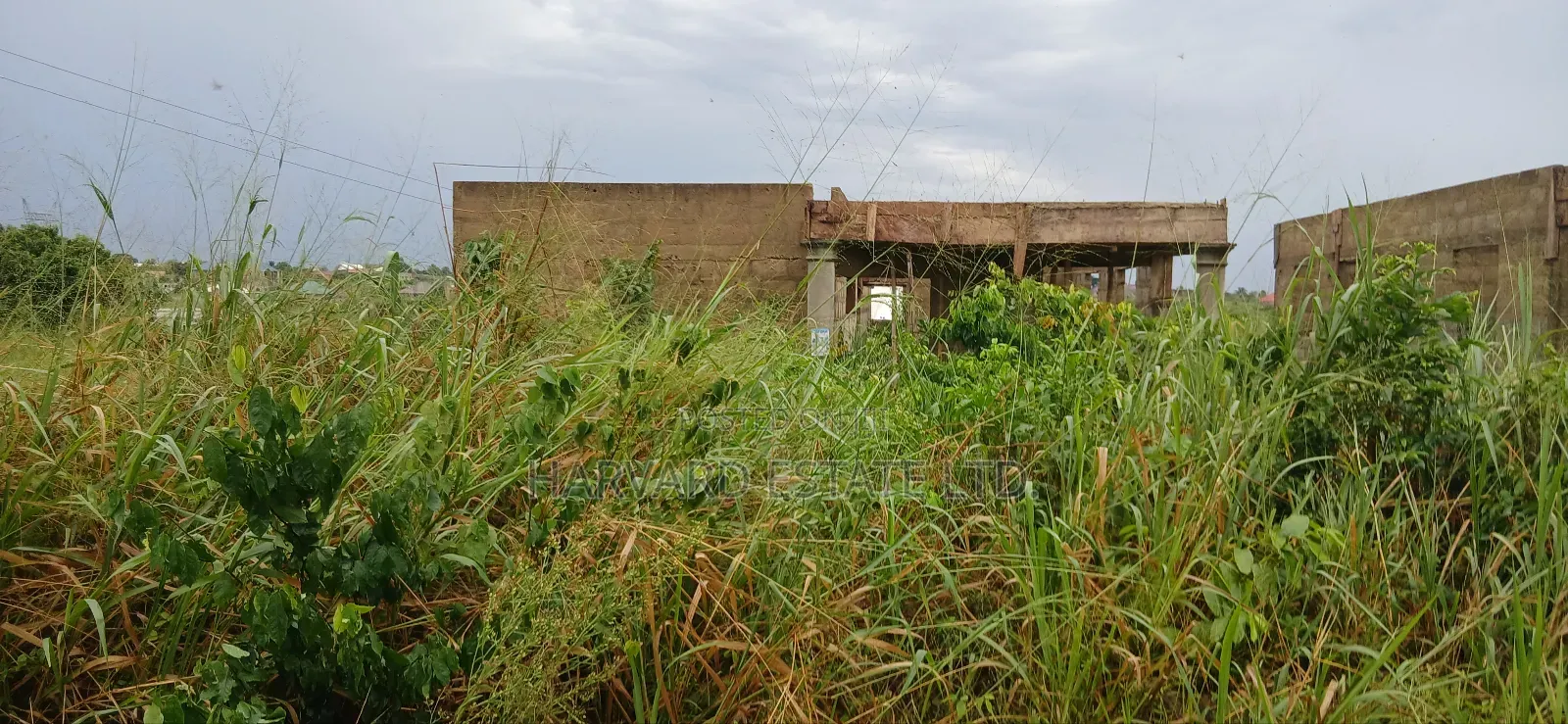 5bdrm House in Ejisu Krapa, Kumasi Metropolitan for sale