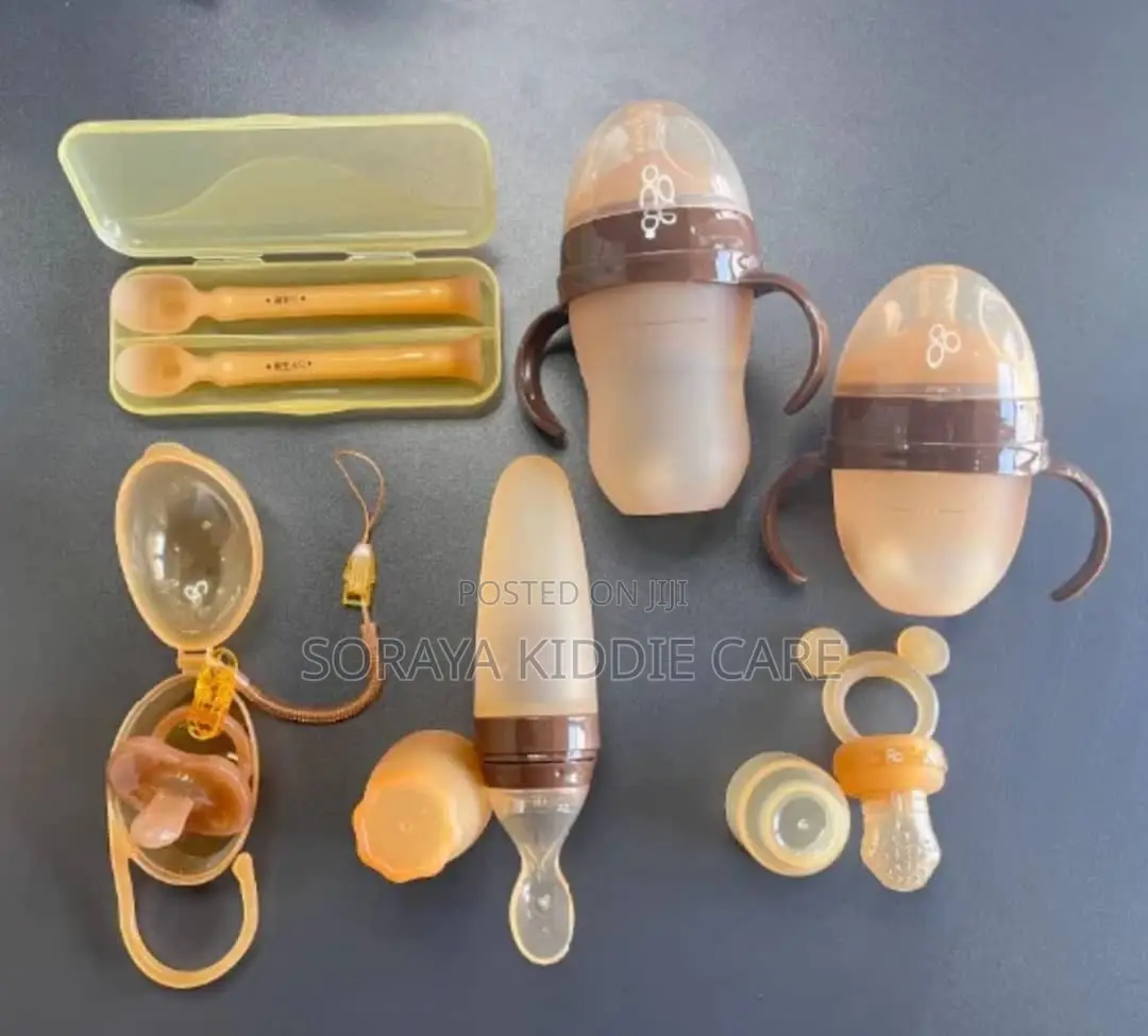 Baby Silicone Feeding Bottle Set With Pacifiers