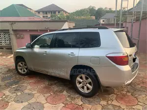 Toyota Highlander 2010 Silver