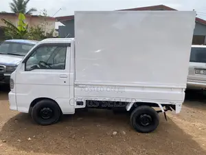 Daihatsu HIJET 2002 White