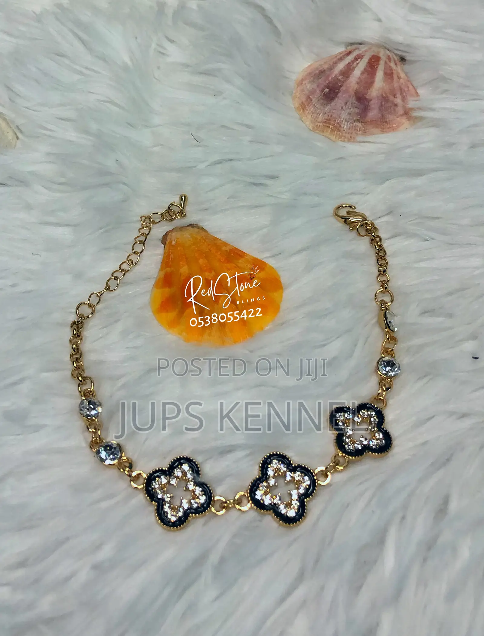 Bracelet (Gold)