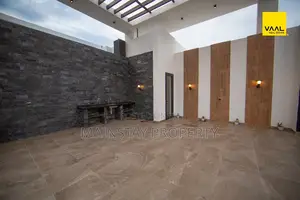 5bdrm Villa in Mainstay Estates, Cantonments for rent