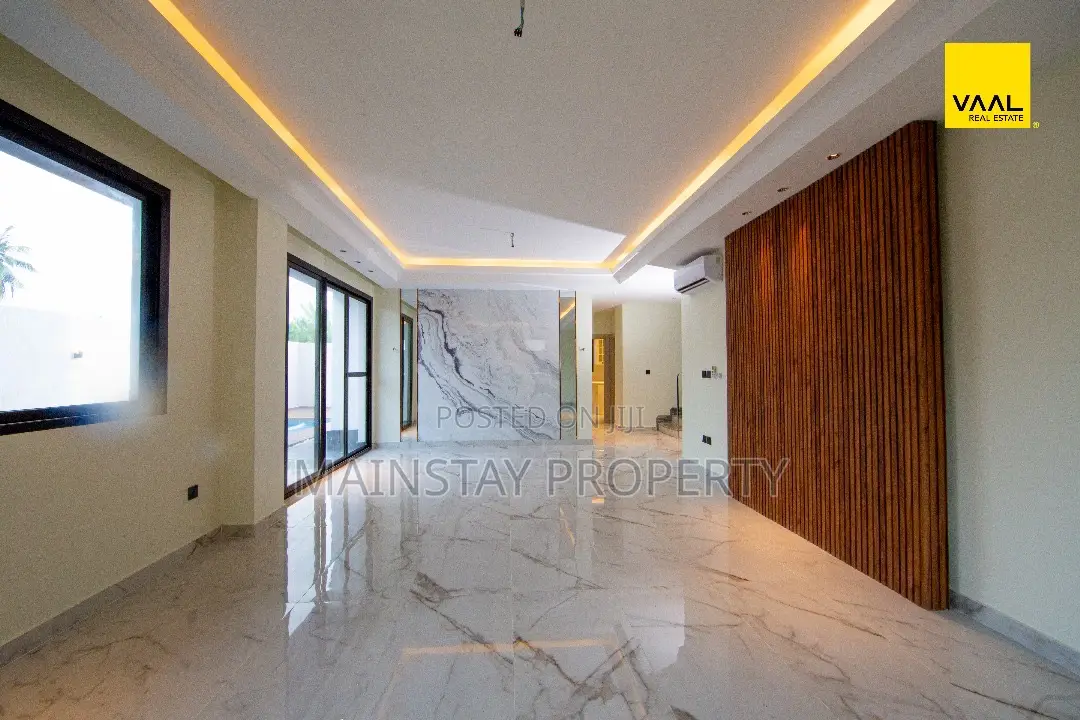 5bdrm Villa in Mainstay Estates, Cantonments for rent