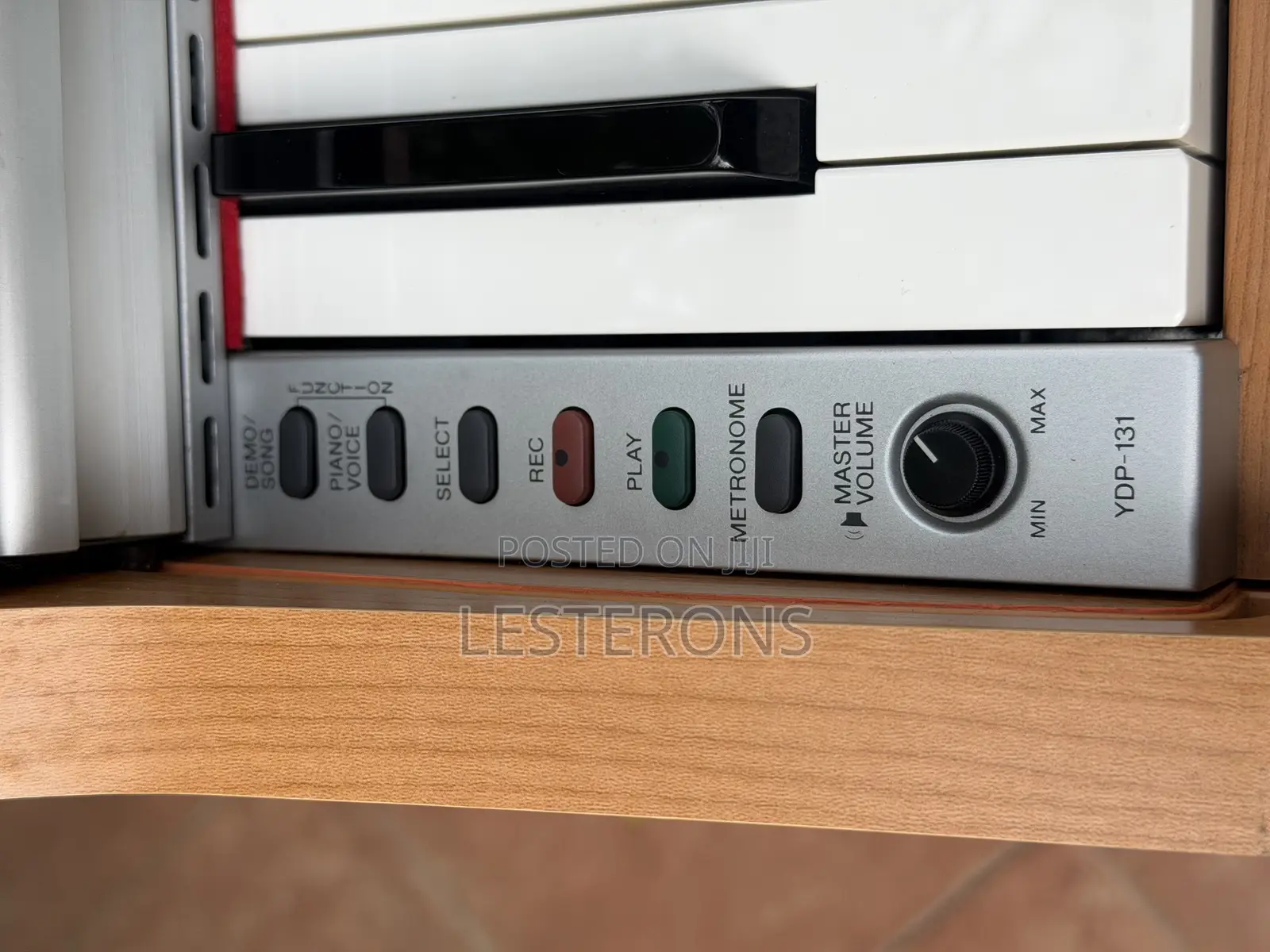 Yamaha Arius Ydp-131 Digital Piano