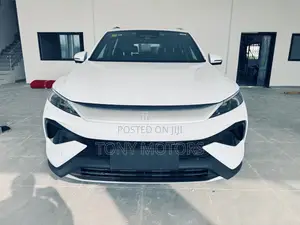 New BYD Song Pro DM-i 2025 White