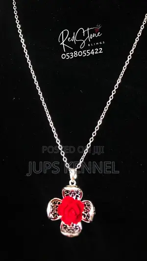 Necklaces (Pearls,Gold)