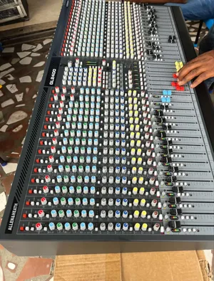 Allen Heath Gl 2400