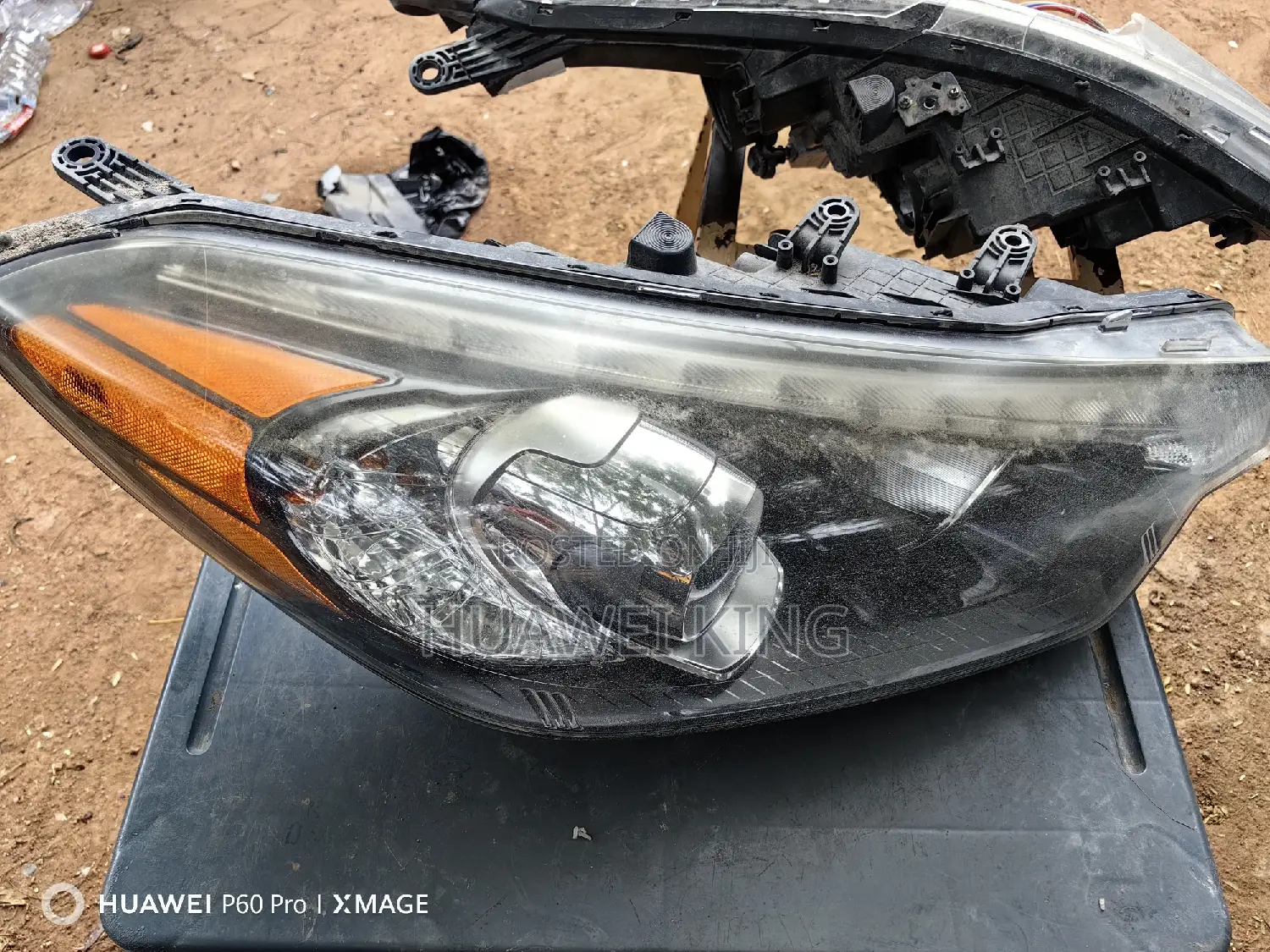 Kia Forte 2016 Headlight