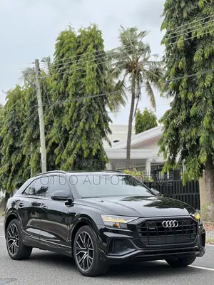 Audi Q8 55 Premium AWD quattro 2020 Black