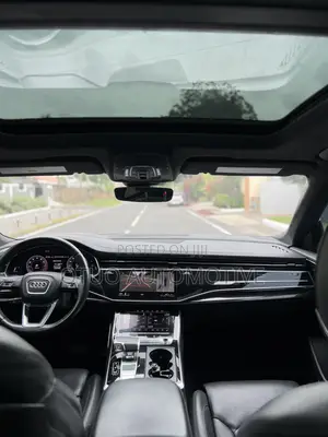 Audi Q8 55 Premium AWD quattro 2020 Black