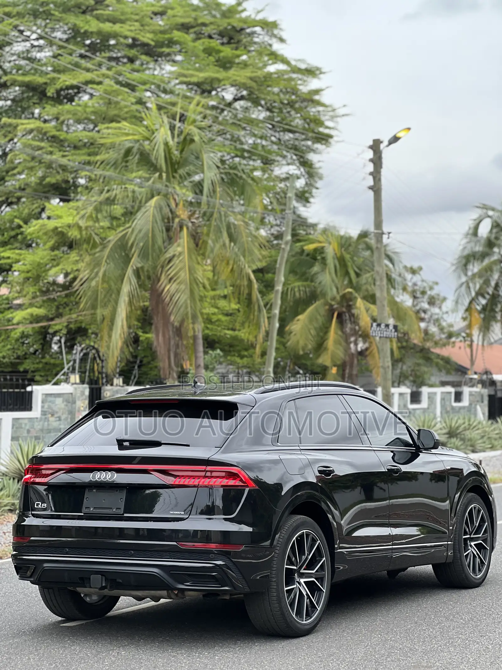 Audi Q8 55 Premium AWD quattro 2020 Black