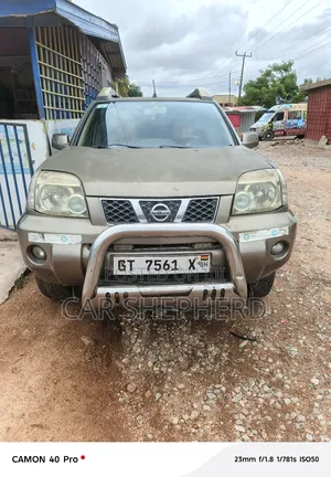 Nissan X-Trail 2.2 D 4x4 Comfort 2008 Brown