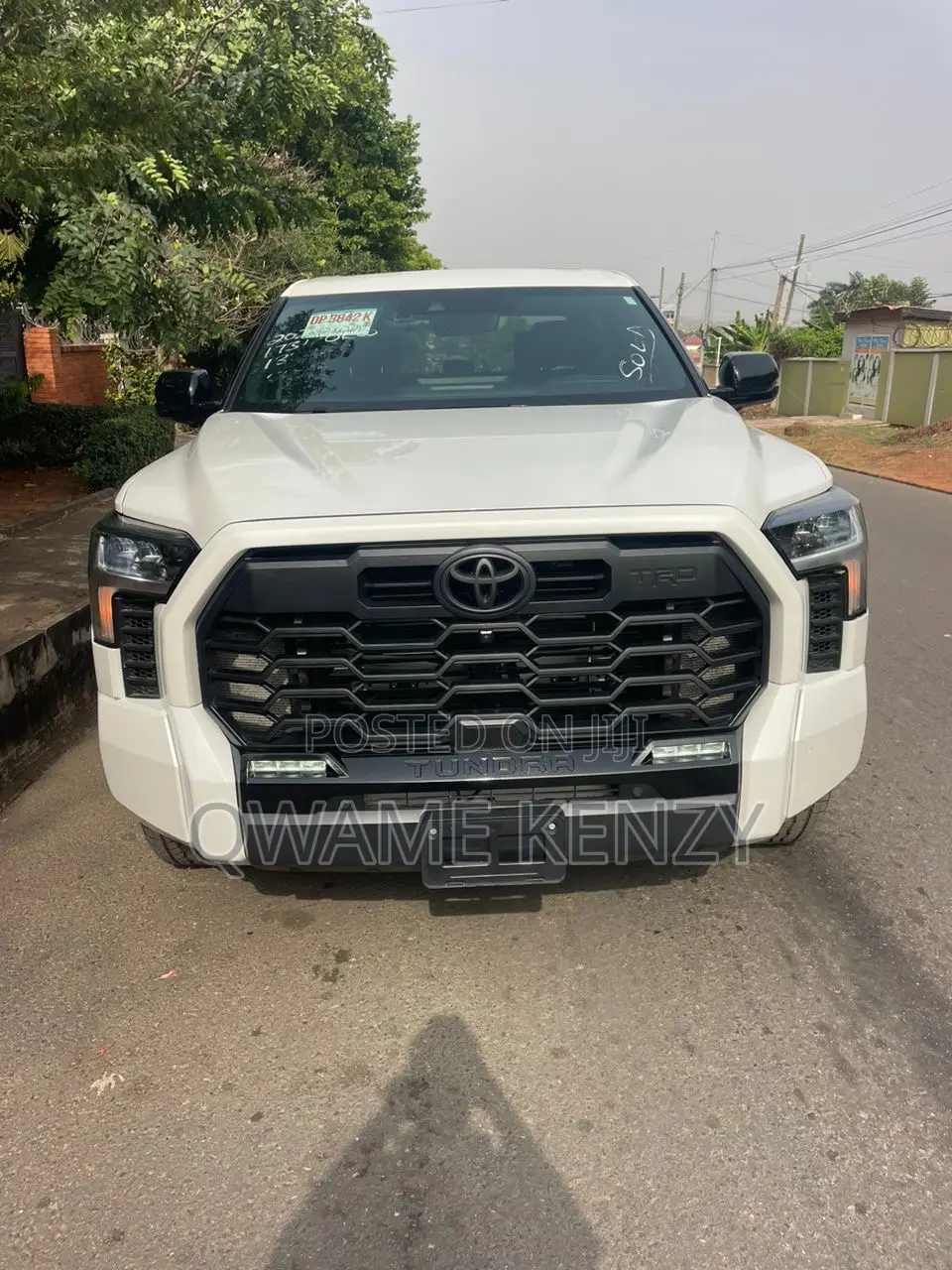 Toyota Tundra 2025 White