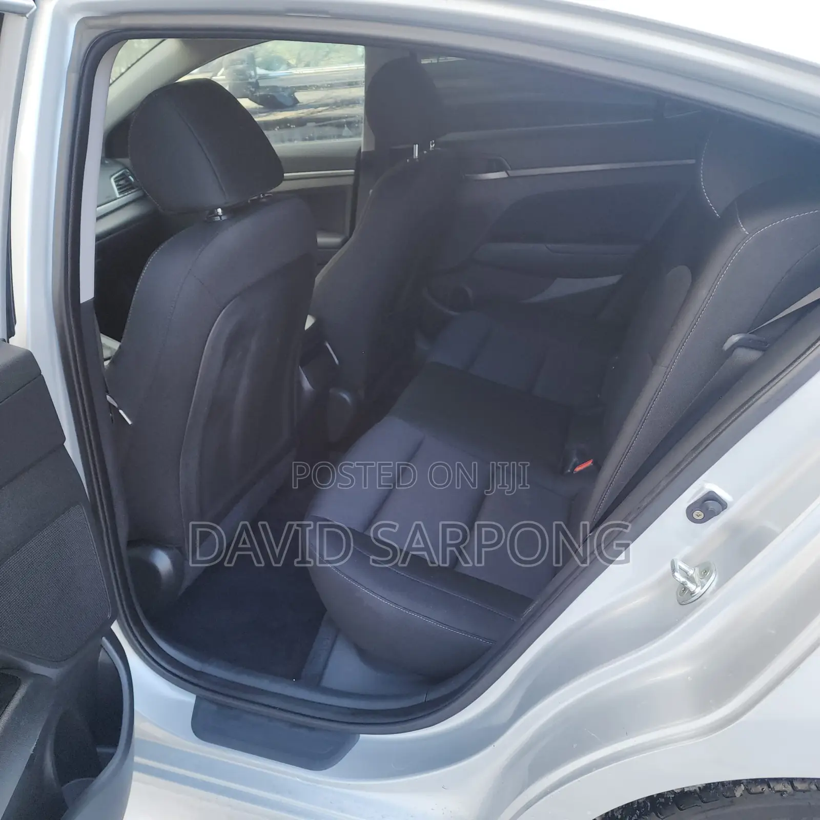 Hyundai Elantra Value Edition 2018 Silver