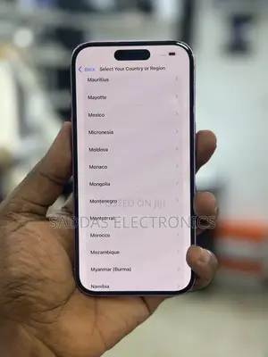 Apple iPhone 16 128 GB Pink