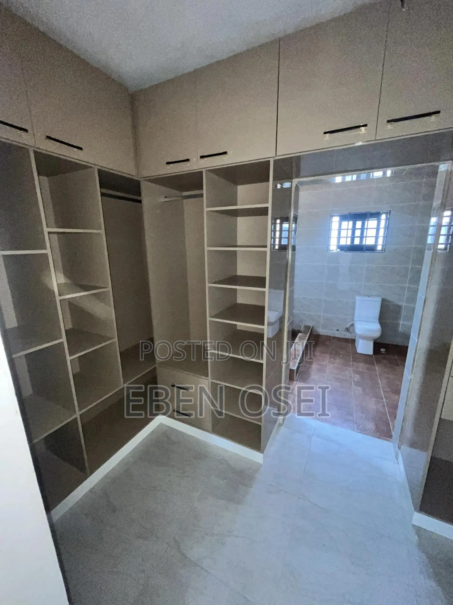 Furnished 5bdrm House in Dansoman for sale