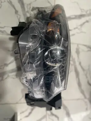 Cx-9 2016,2017,2018,2019,2020,2021 Headlight