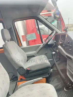 Volkswagen LT 2005 Orange