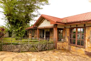 Furnished 4bdrm House in Spintex, Baatsona Total for rent
