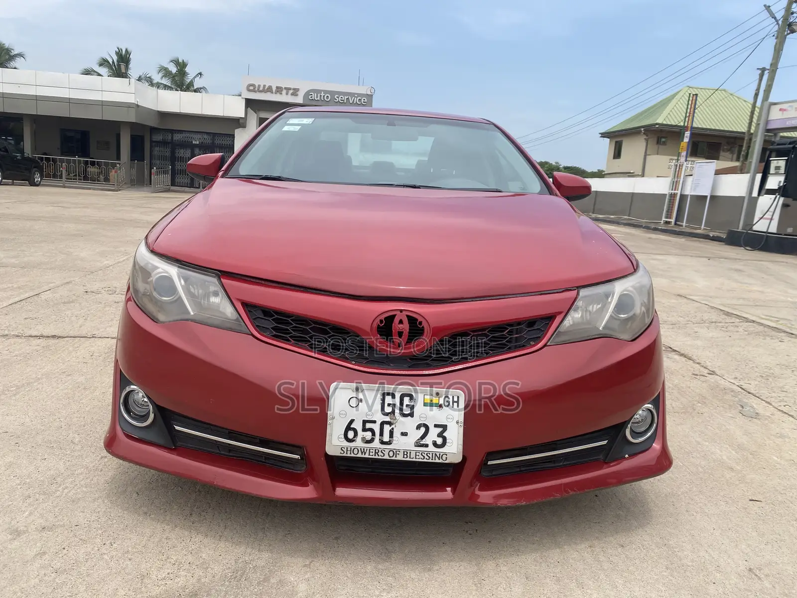 Toyota Camry SE 4dr Sedan (2.5L 4cyl 6A) 2014 Red