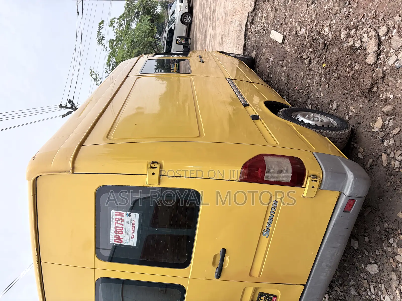 Mercedes-Benz Sprinter 1998 Yellow