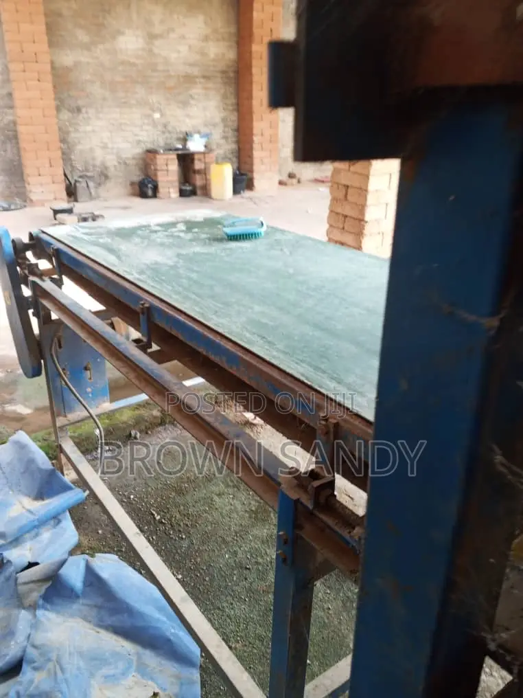Qt4-10 Automatic Hydraulic Soil