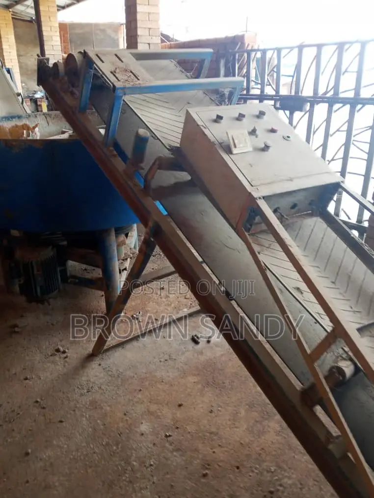 Qt4-10 Automatic Hydraulic Soil