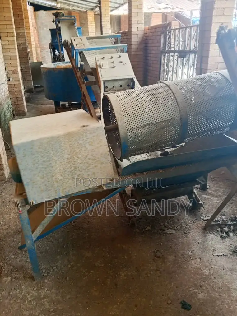 Qt4-10 Automatic Hydraulic Soil