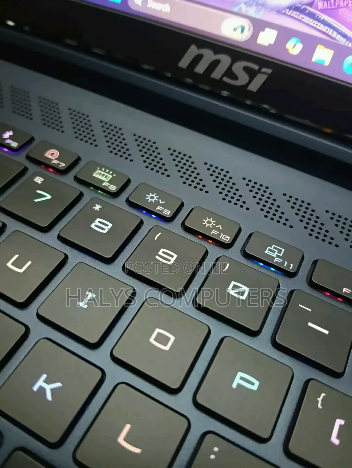 New Laptop MSI Stealth 16 AI Studio 16GB Intel Core 7 SSD 1T