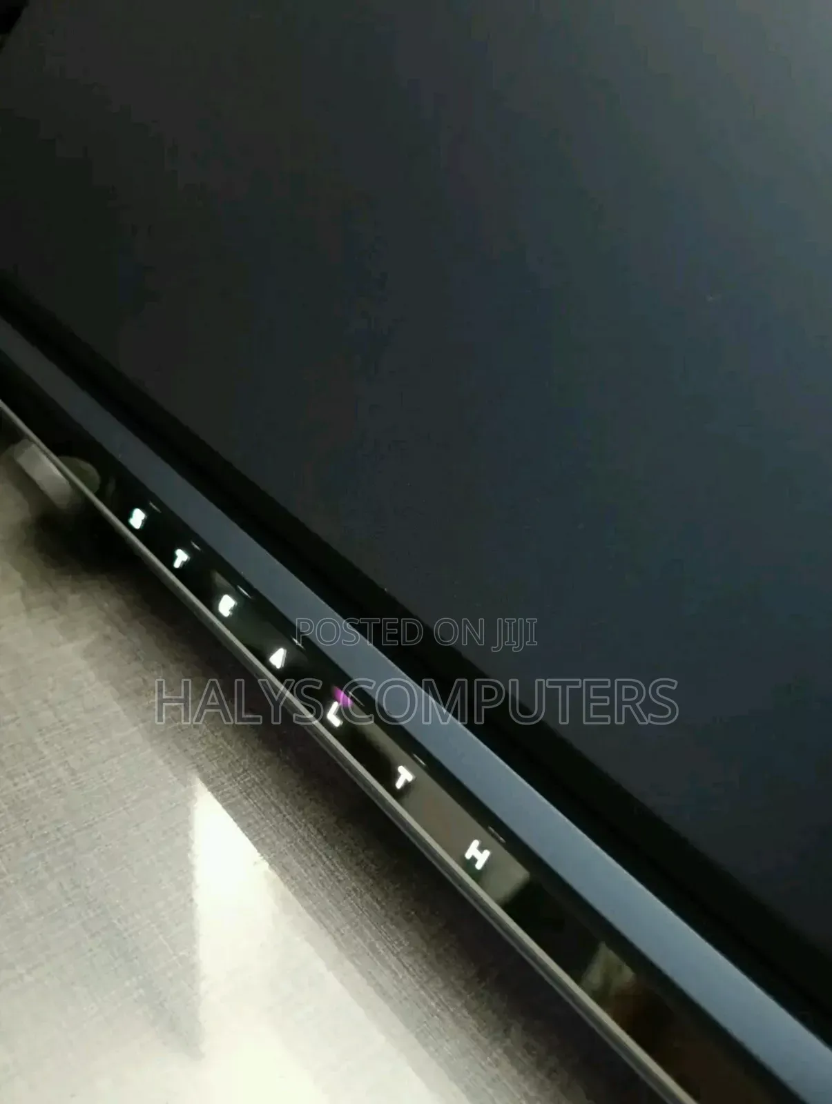 New Laptop MSI Stealth 16 AI Studio 16GB Intel Core 7 SSD 1T