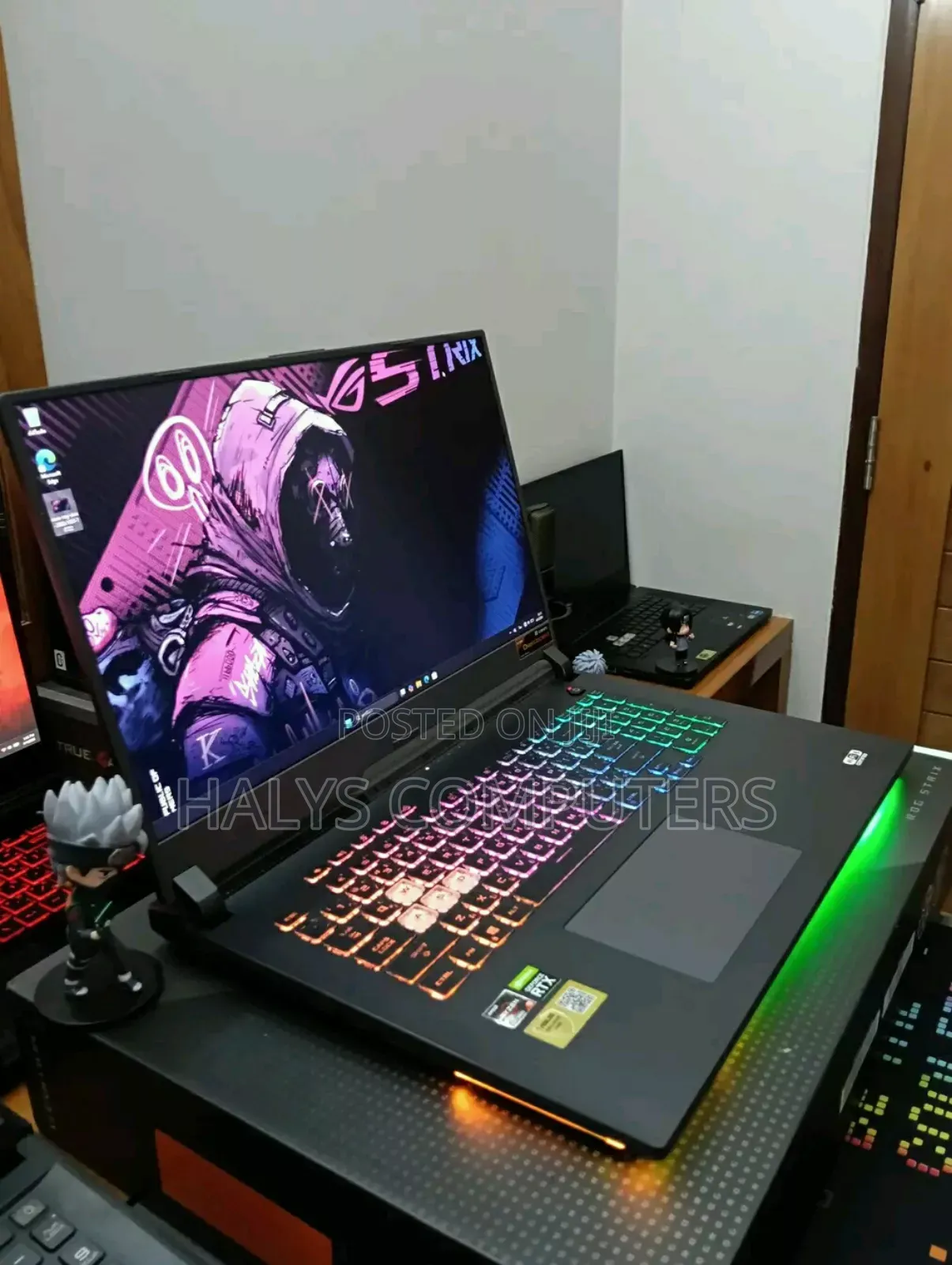 New Laptop Asus ROG Strix G17 16GB Intel Core i7 SSD 1T
