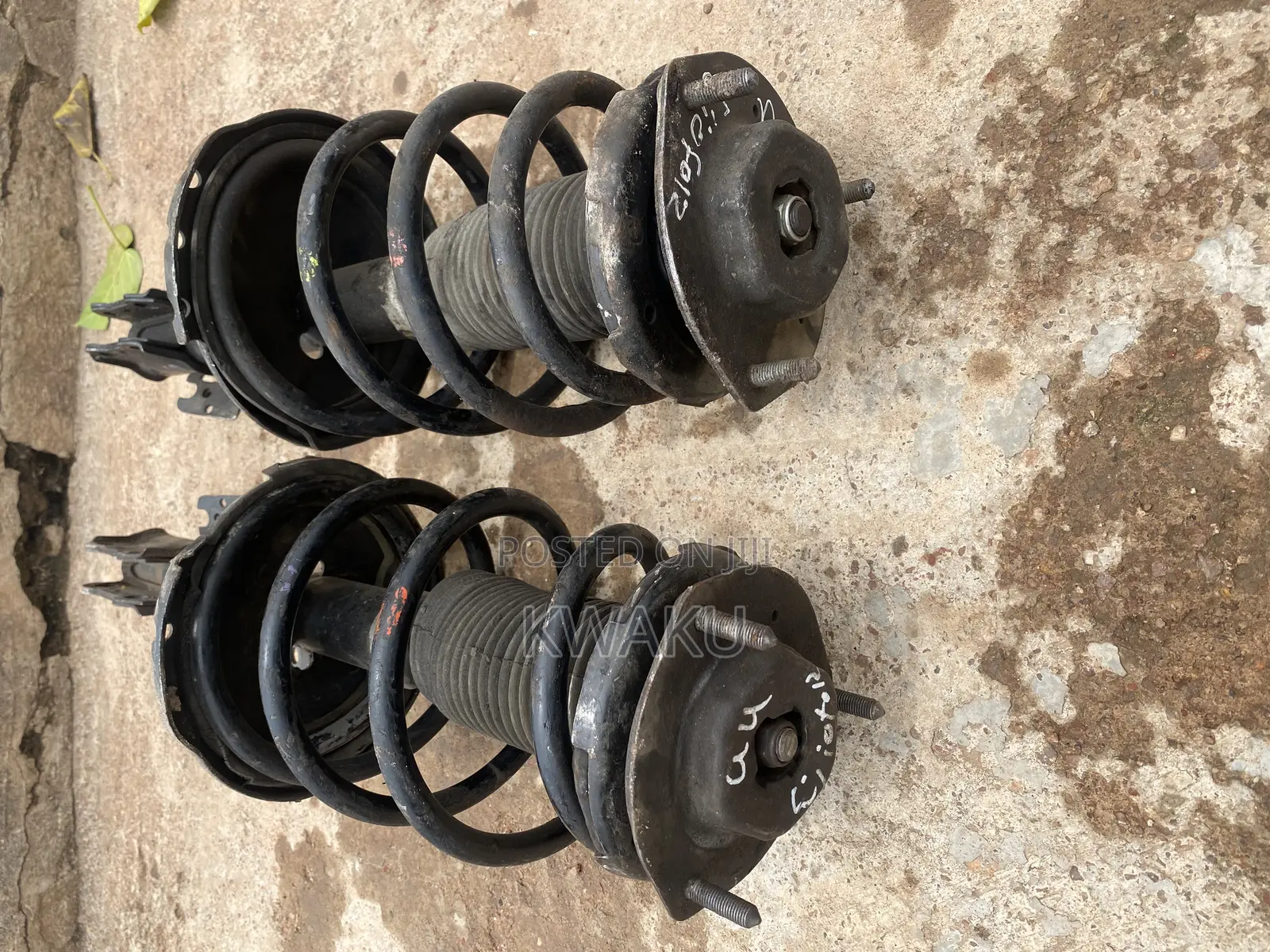 Toyota Highlander 2001/2002//2005/2006/2007 Front Absorber