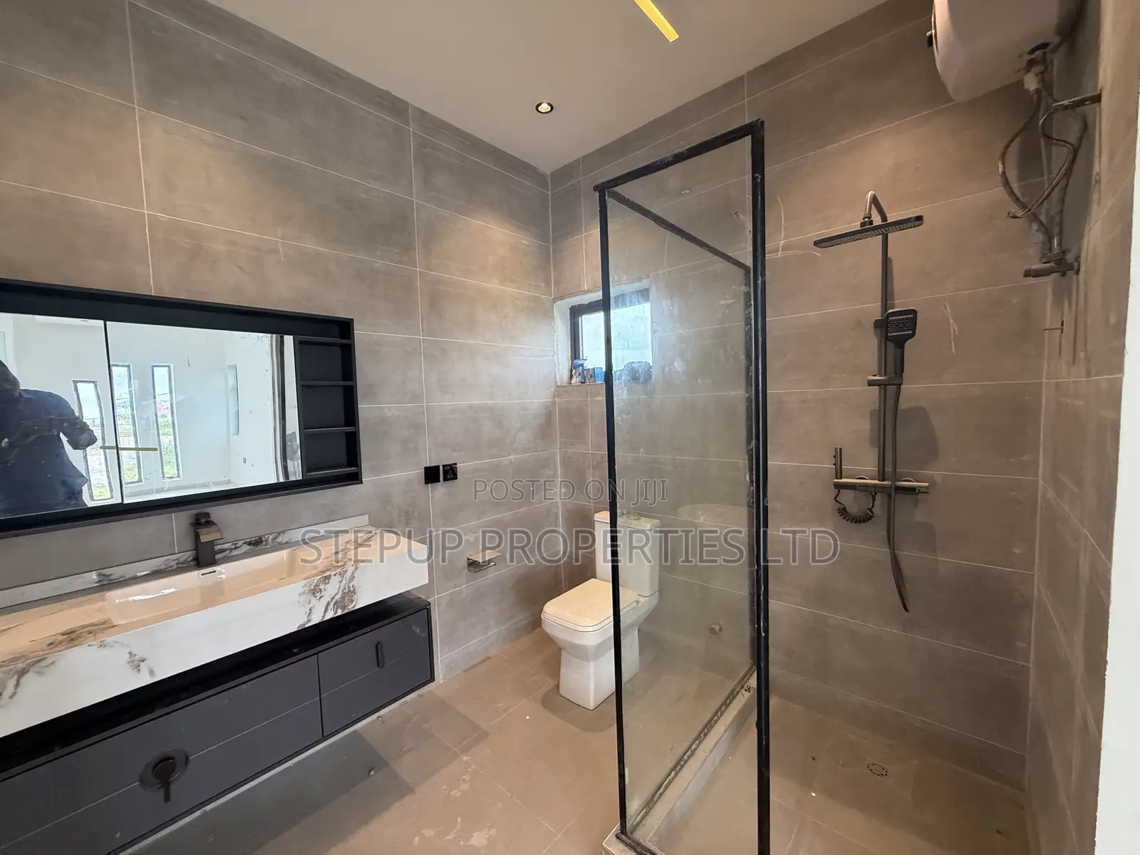 4bdrm House in East Legon Hills for sale