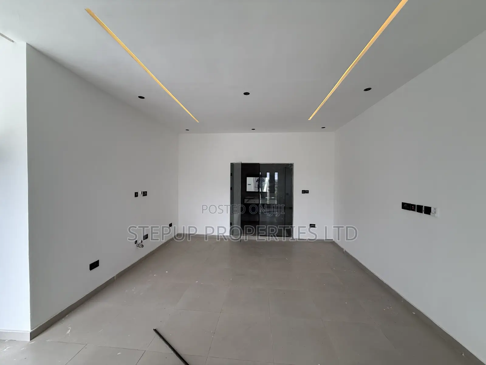 4bdrm House in East Legon Hills for sale