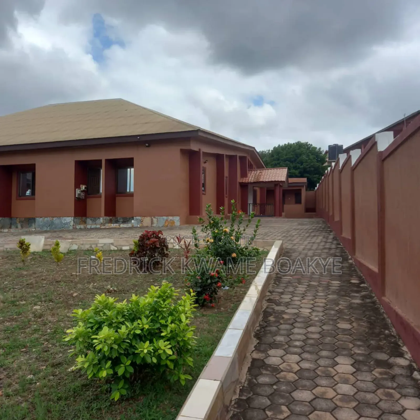 5bdrm House in Brother K Estate, Kumasi Metropolitan for rent