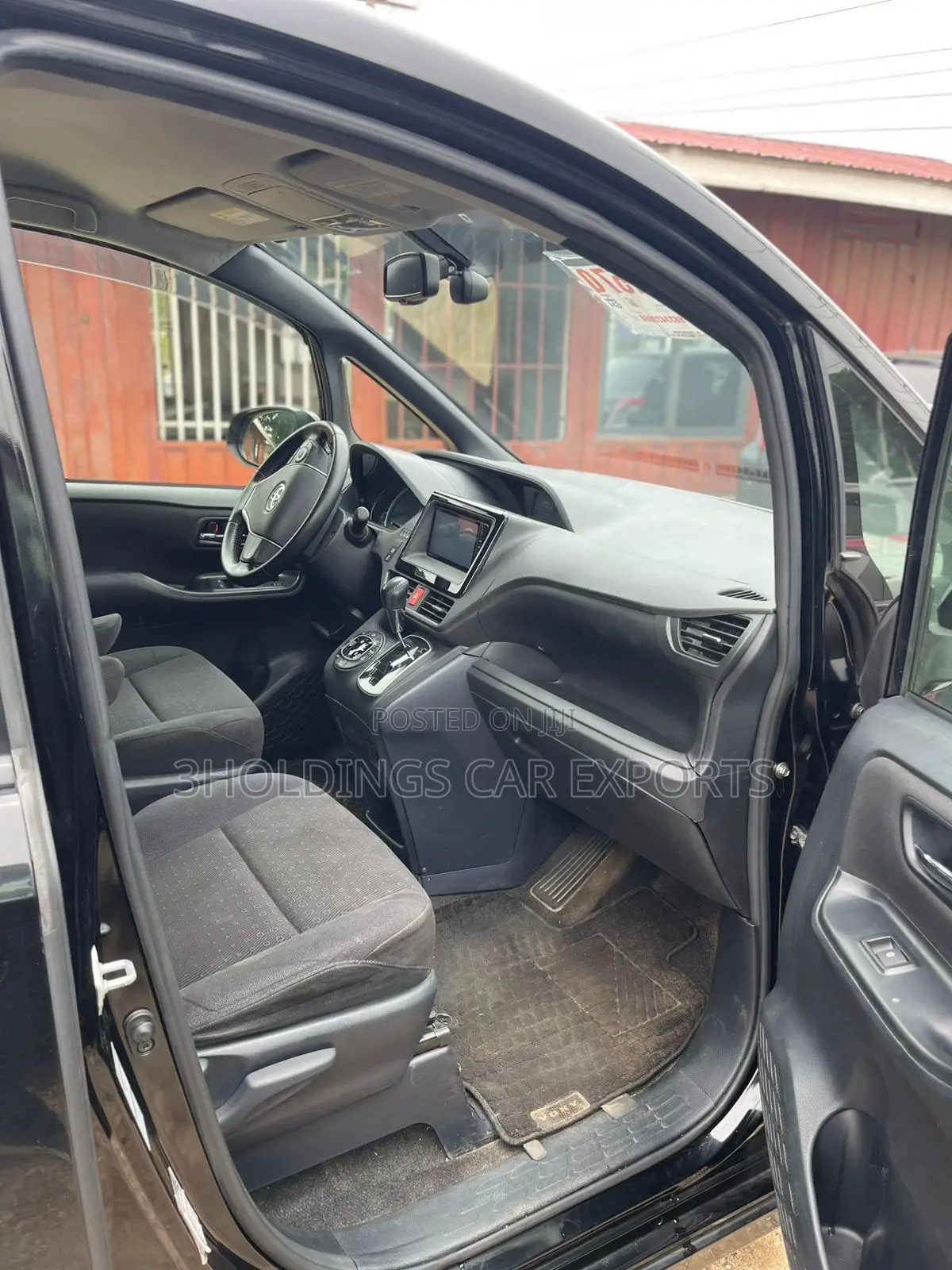 Toyota Voxy SV Premium 2014 Black