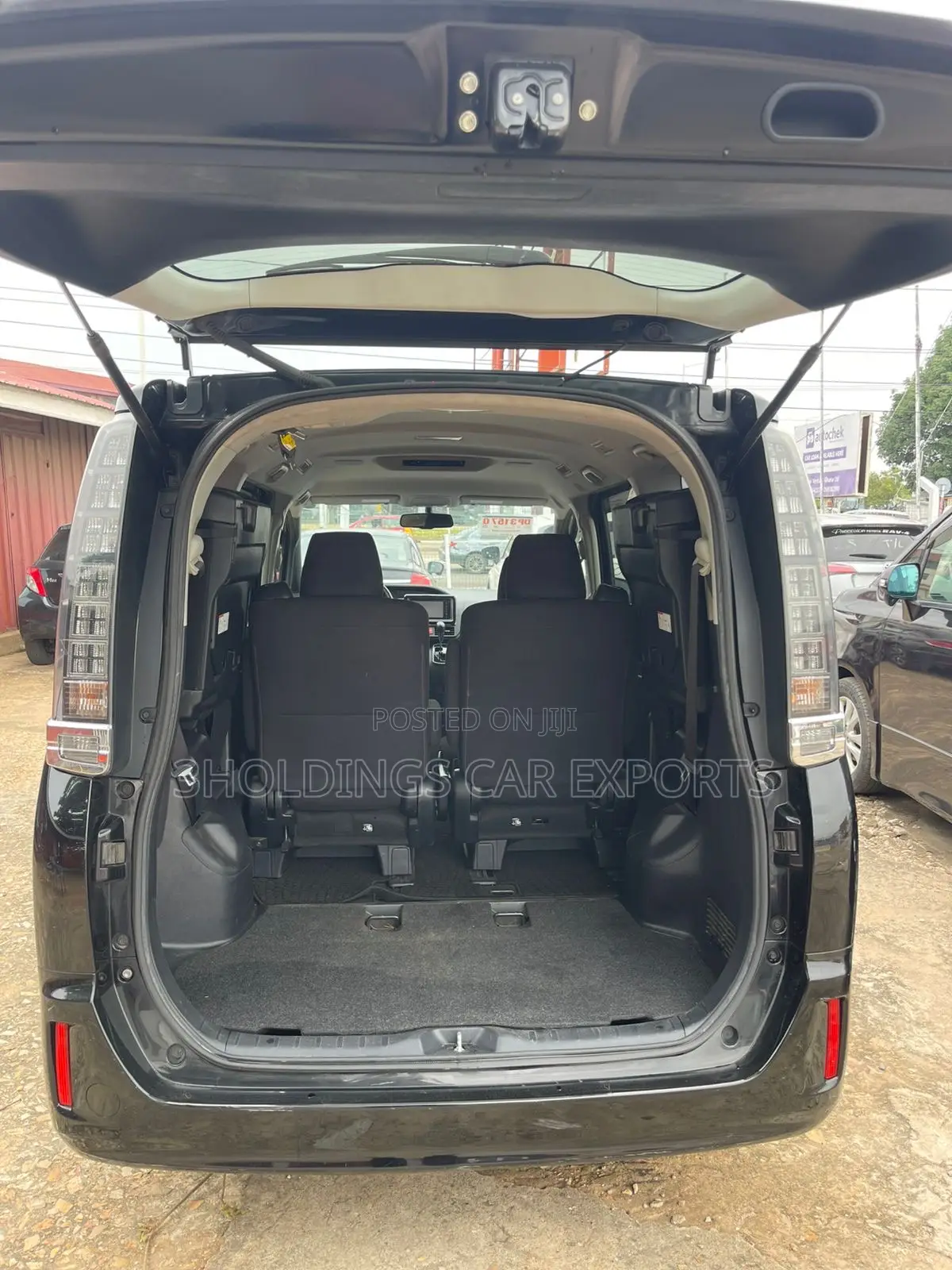 Toyota Voxy SV Premium 2014 Black
