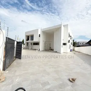 4bdrm Duplex in East Legon for sale