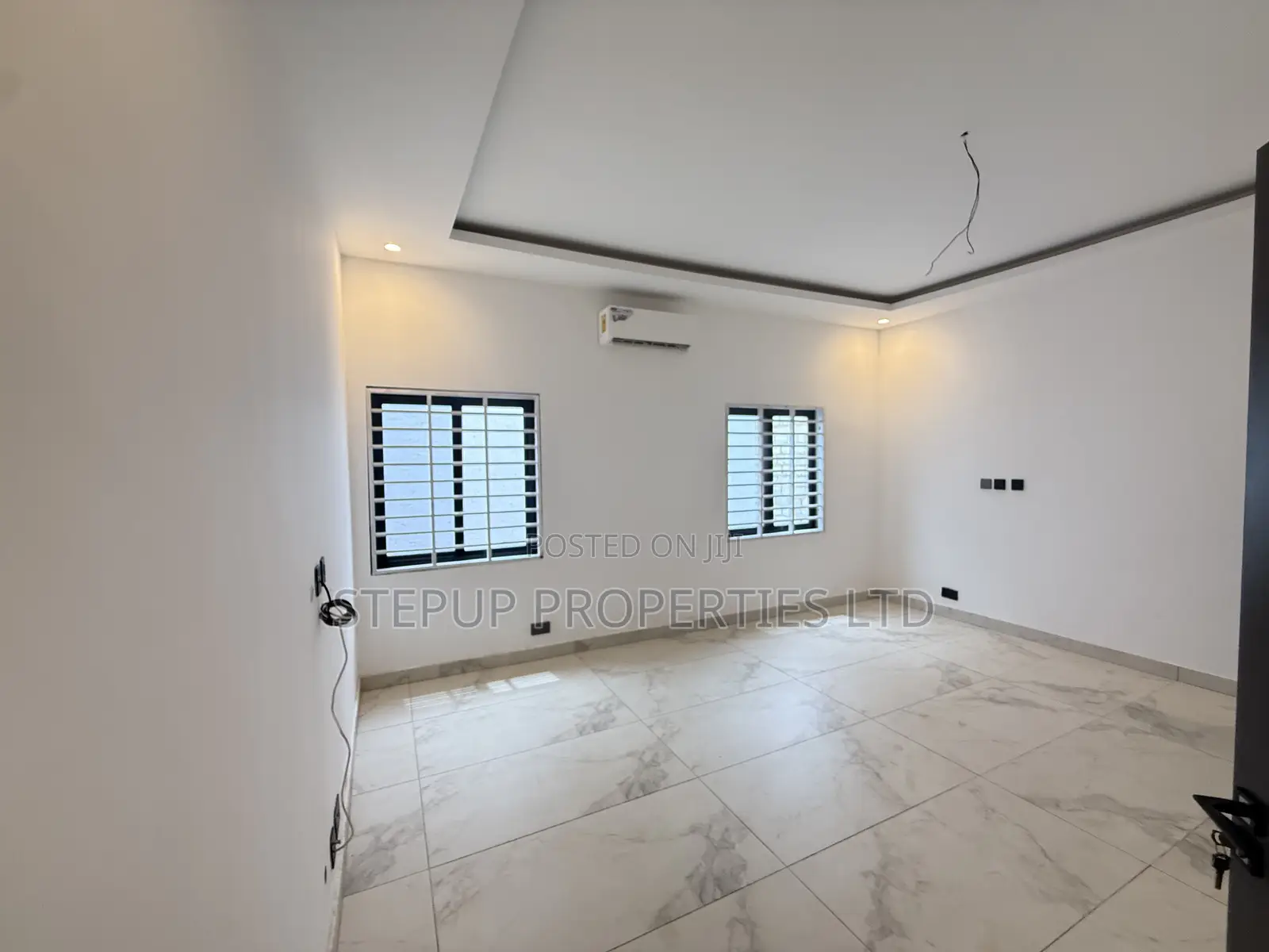 5bdrm House in East Legon Hills for sale