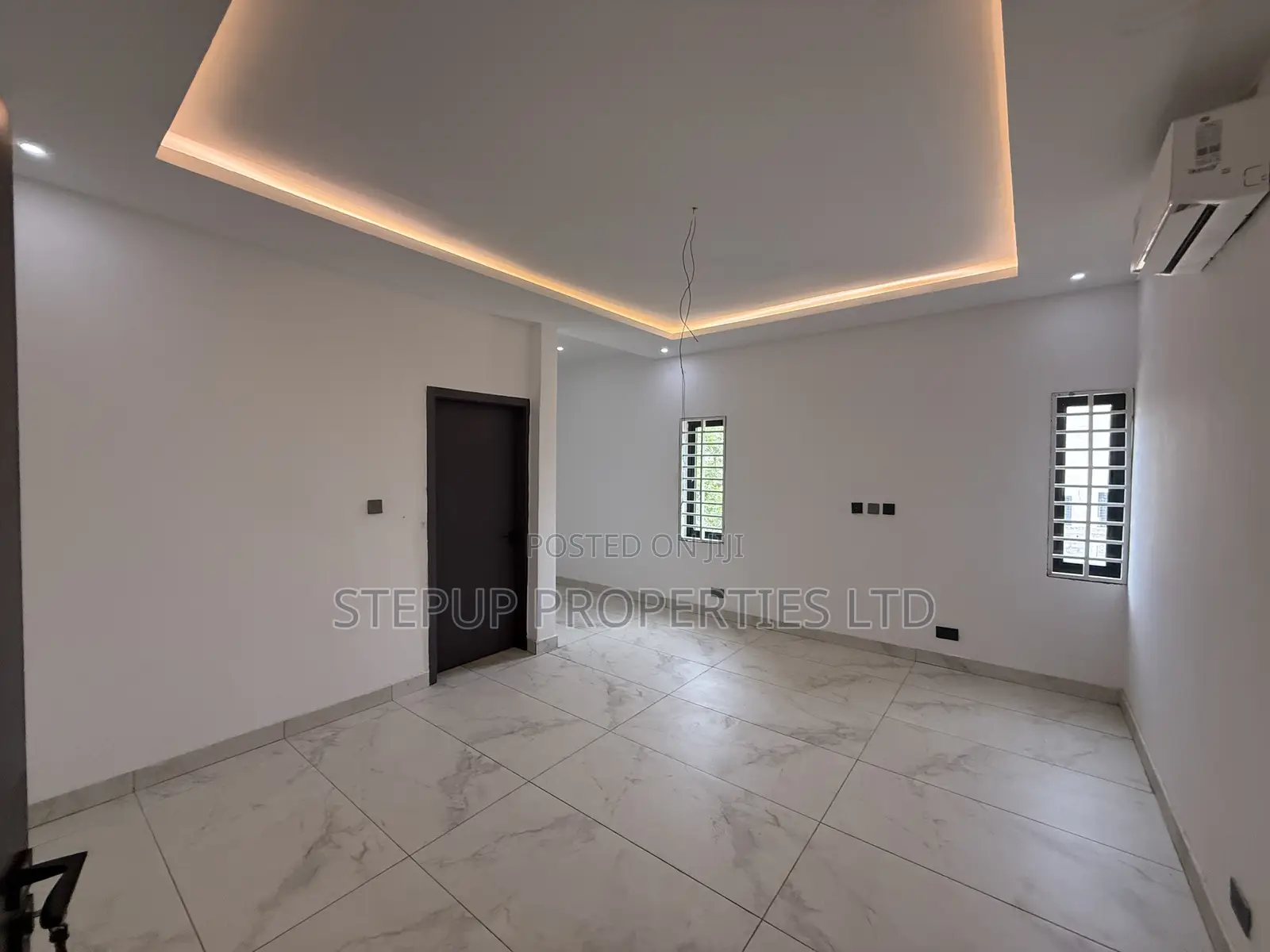5bdrm House in East Legon Hills for sale