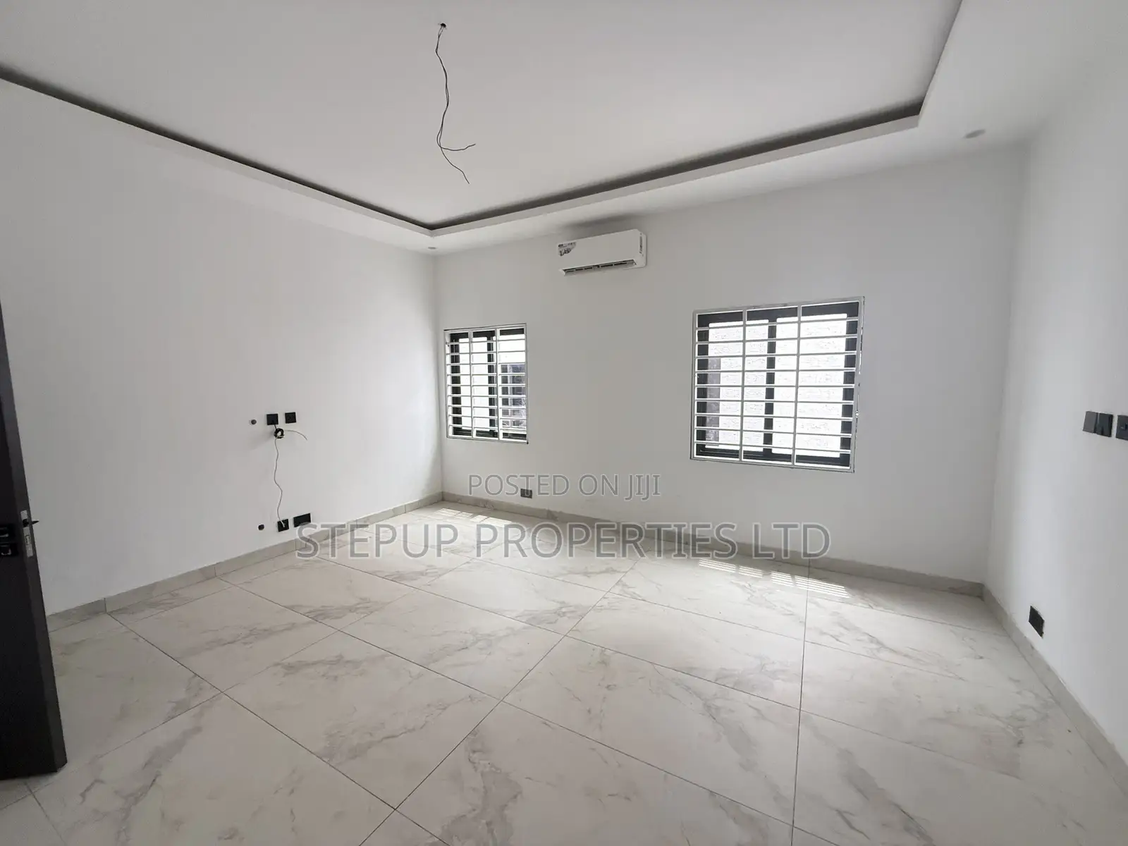 5bdrm House in East Legon Hills for sale