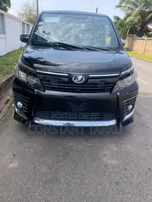 Toyota Voxy 2015 Black