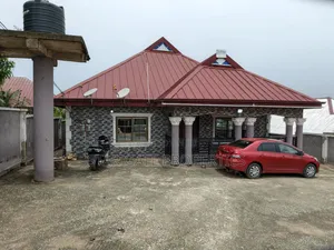 5bdrm House in Atimatim Maase, Kumasi Metropolitan for sale
