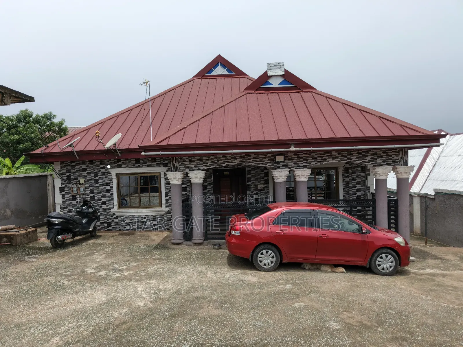 5bdrm House in Atimatim Maase, Kumasi Metropolitan for sale