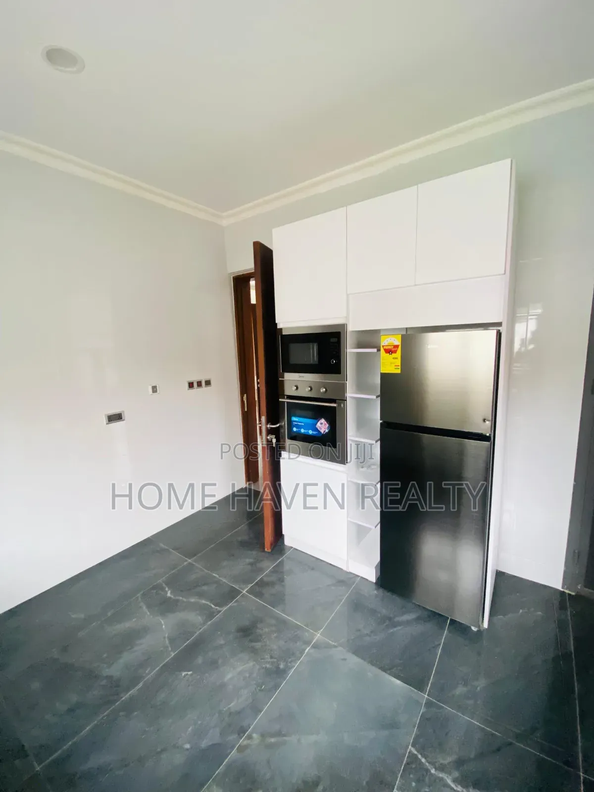 4bdrm House in Airport Residentials for rent