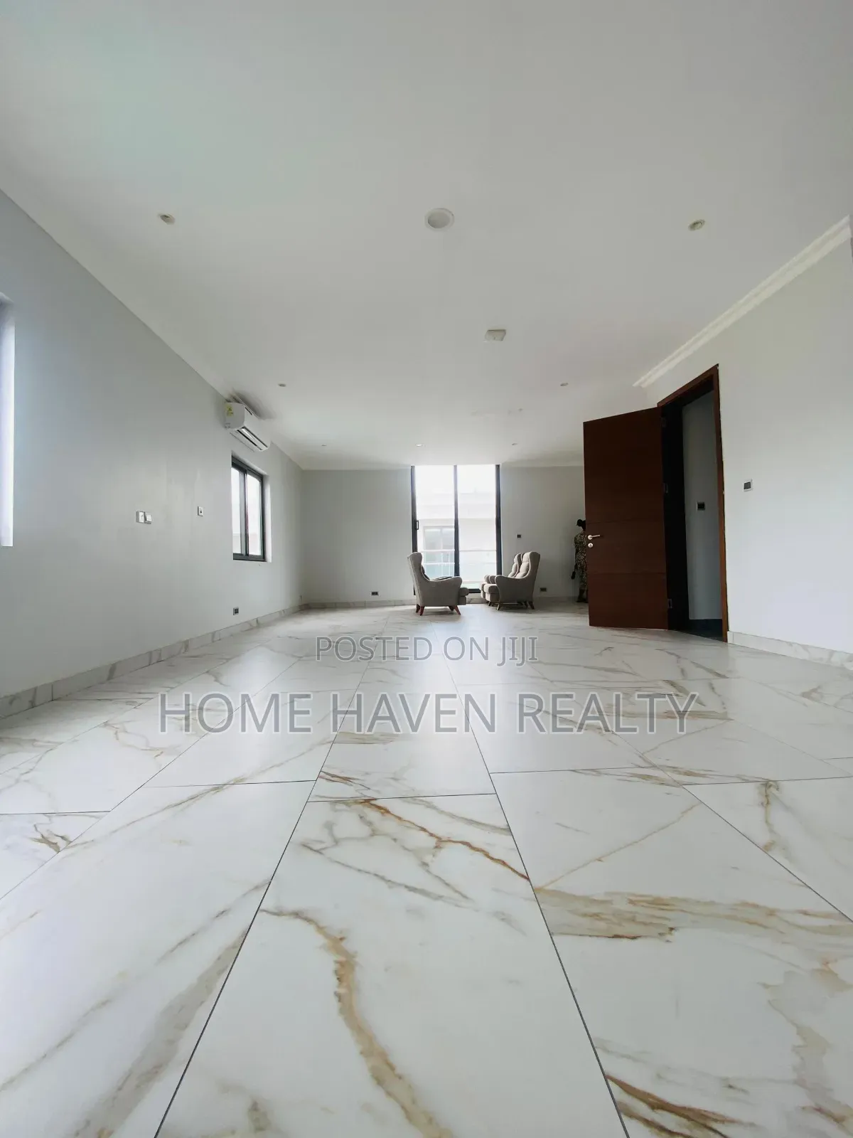 4bdrm House in Airport Residentials for rent