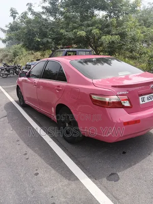 Toyota Camry 2009 Pink