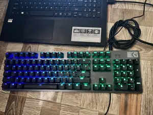 Logitech G512 Carbon Lightsync RGB Mechanical Gaming Keyboard